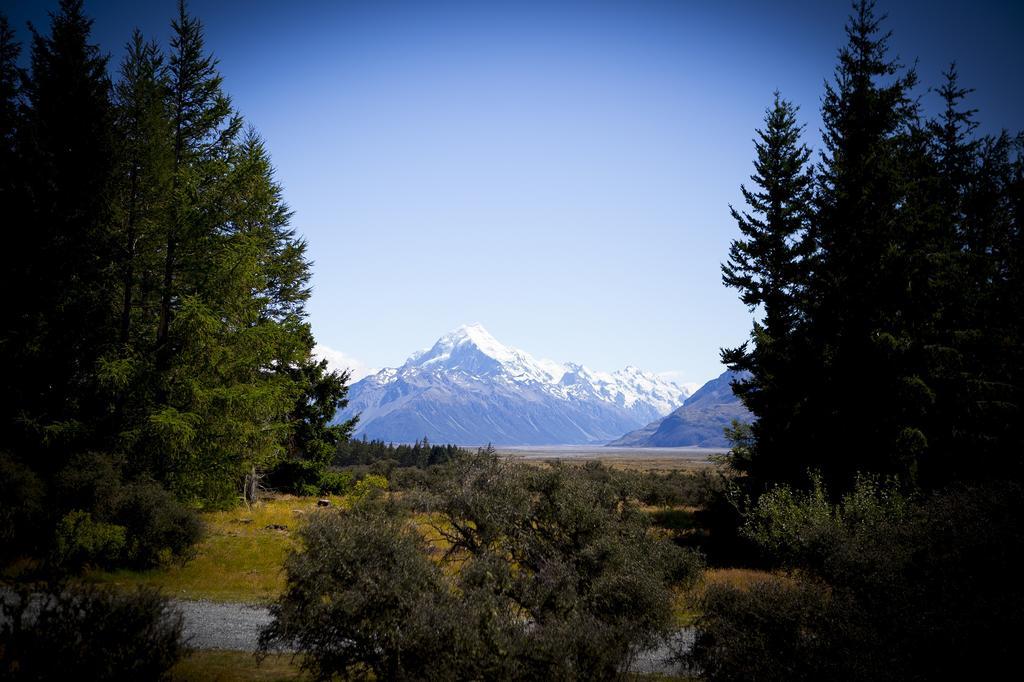 Glentanner Park Centre Hotel Aoraki / Mount Cook Bagian luar foto