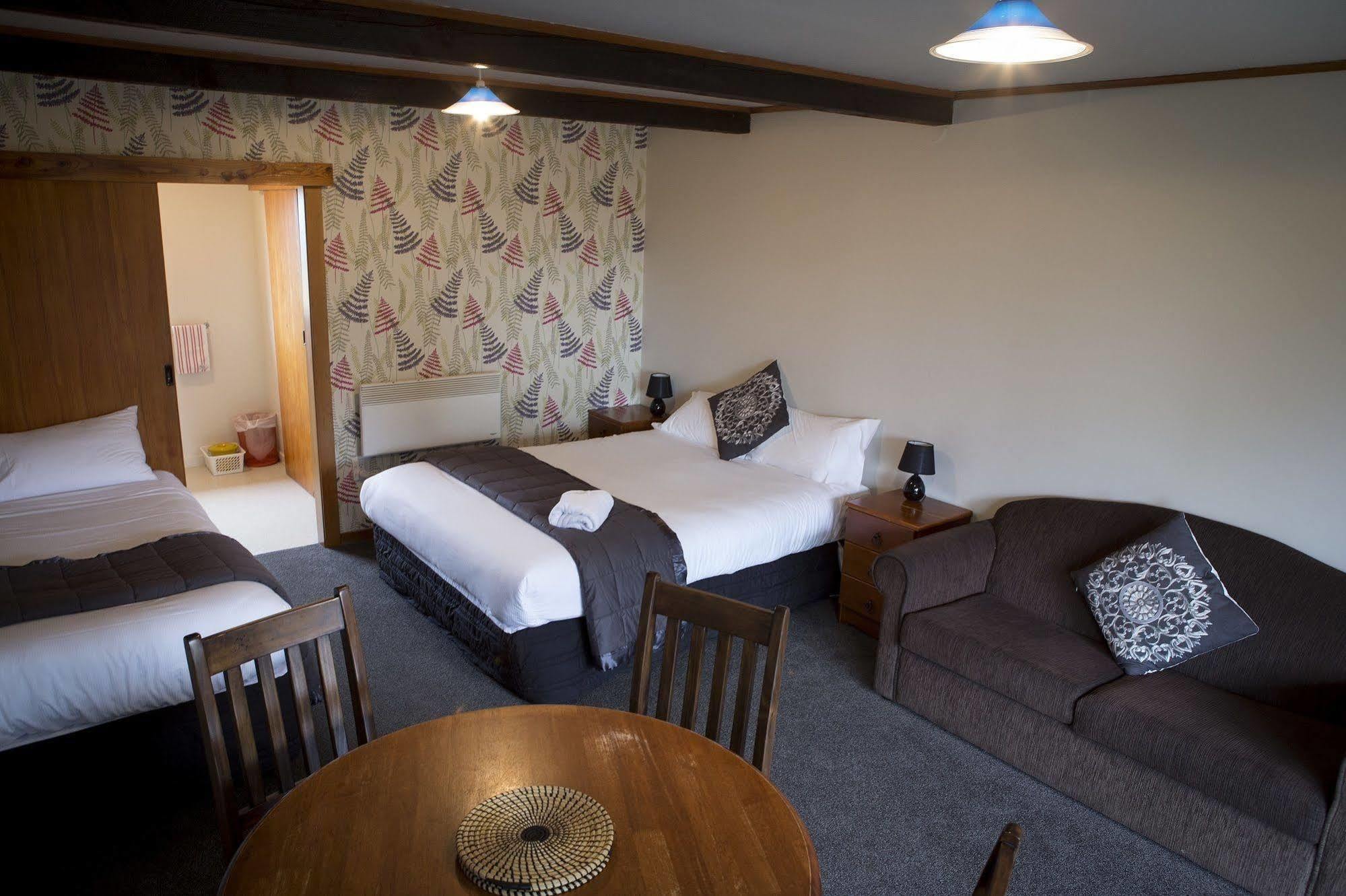 Glentanner Park Centre Hotel Aoraki / Mount Cook Bagian luar foto