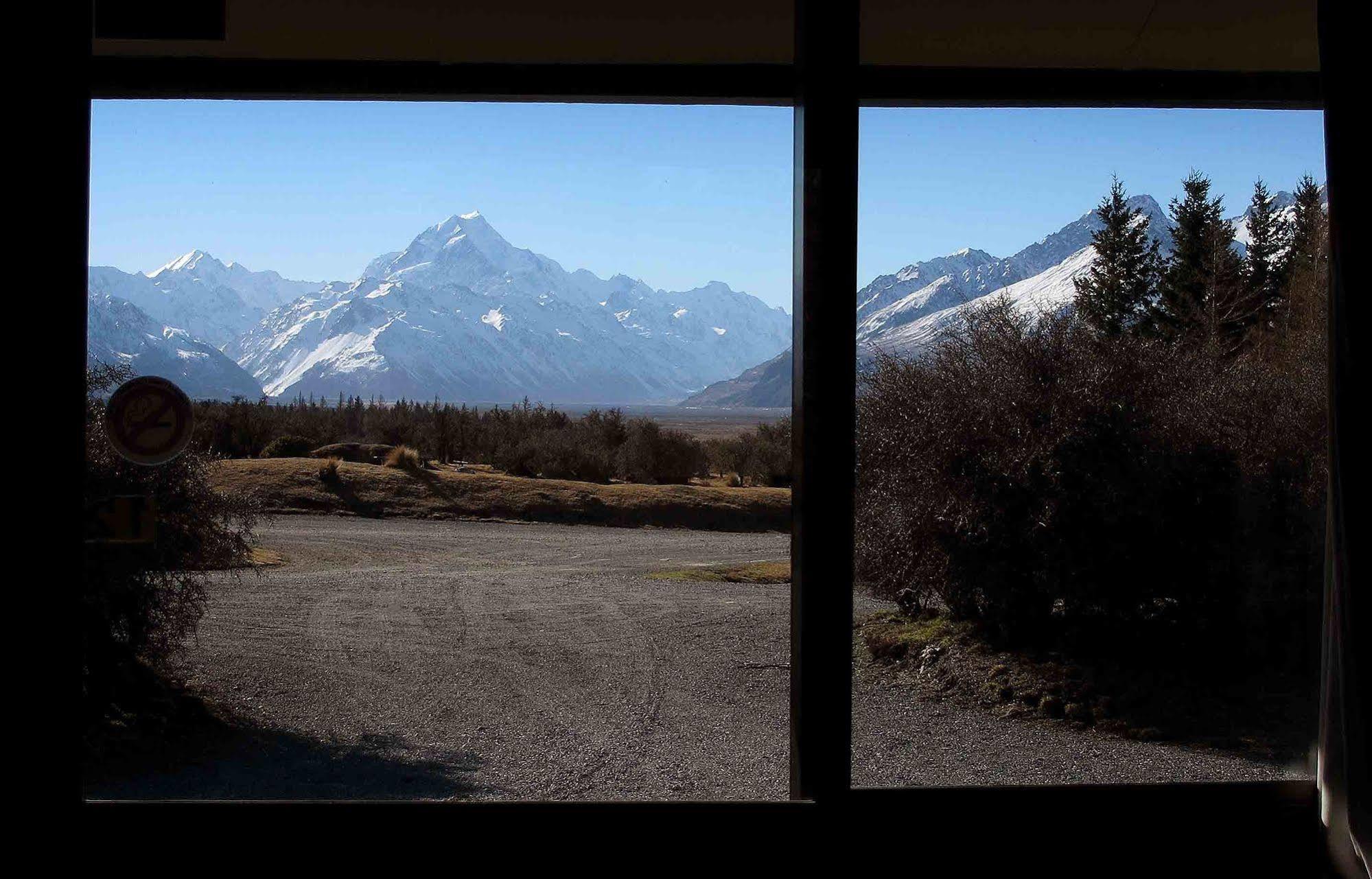 Glentanner Park Centre Hotel Aoraki / Mount Cook Bagian luar foto