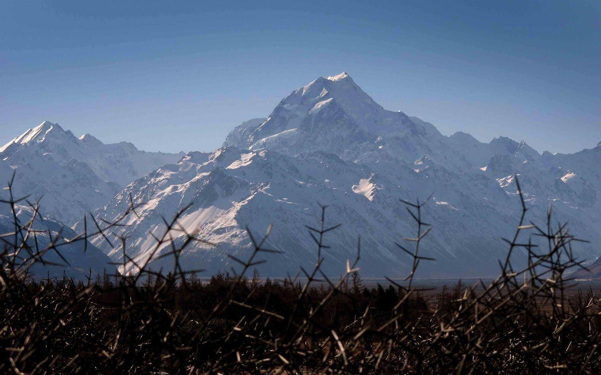 Glentanner Park Centre Hotel Aoraki / Mount Cook Bagian luar foto